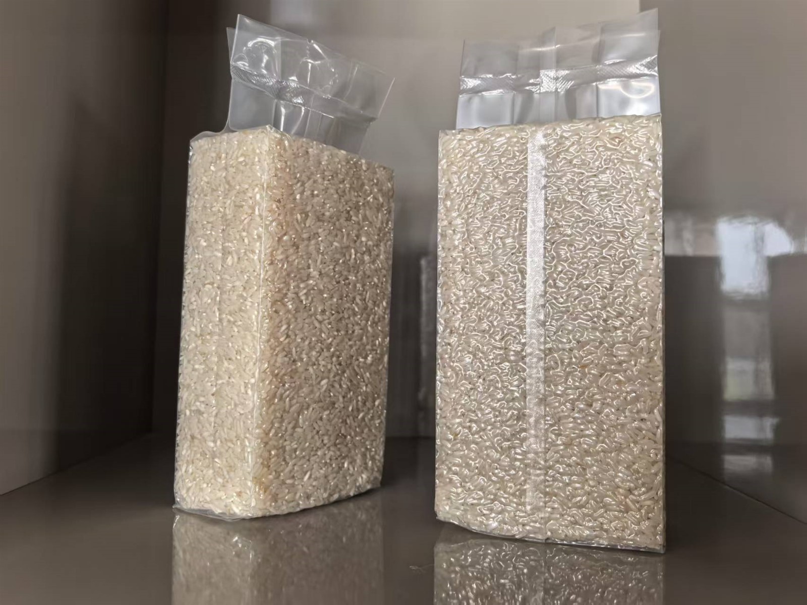 High-Speed Rice Vacuum Packaging Machine High-Speed Rice Vacuum Packaging Machine